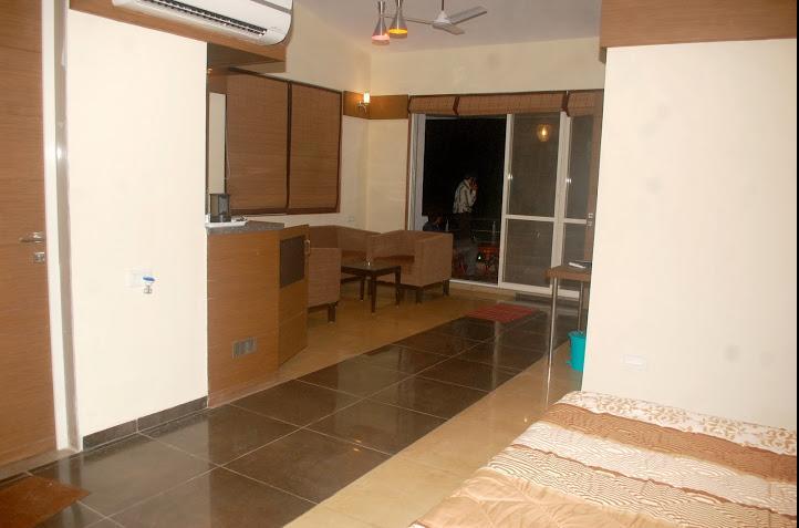 Wonderland Resort Silvassa Room photo