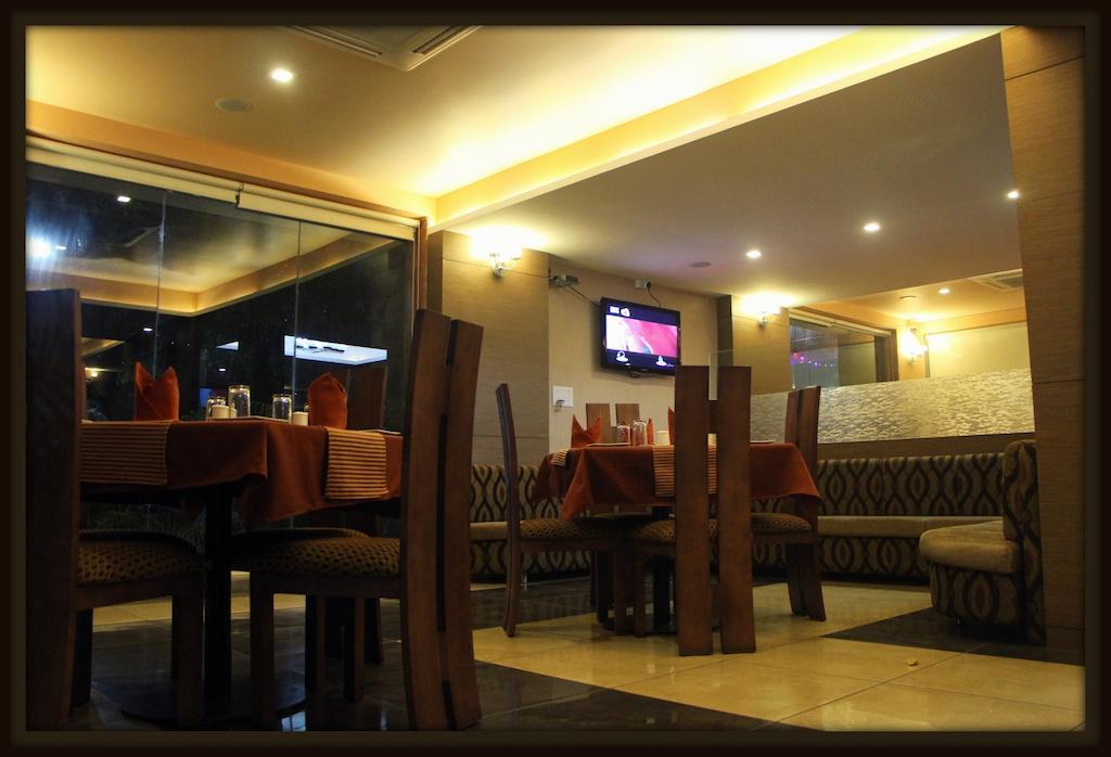 Wonderland Resort Silvassa Exterior photo